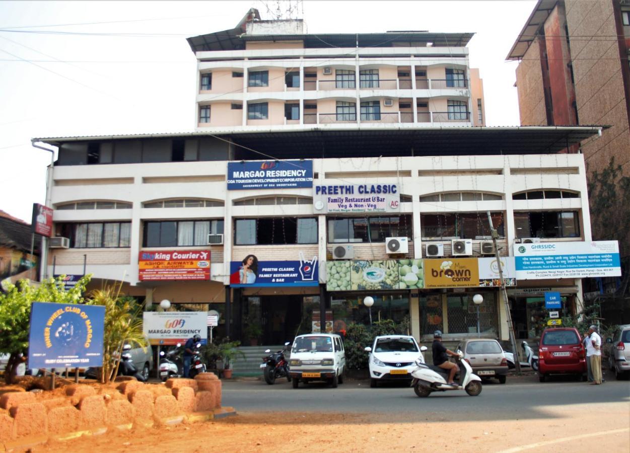 ホテル Margao Residency エクステリア 写真
