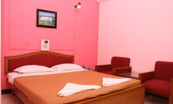 ホテル Margao Residency エクステリア 写真